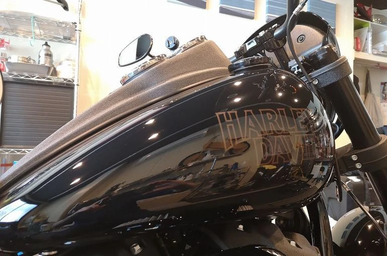 lowrider303