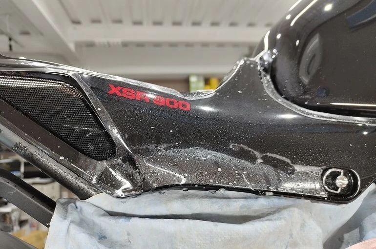 2022XSR900_203