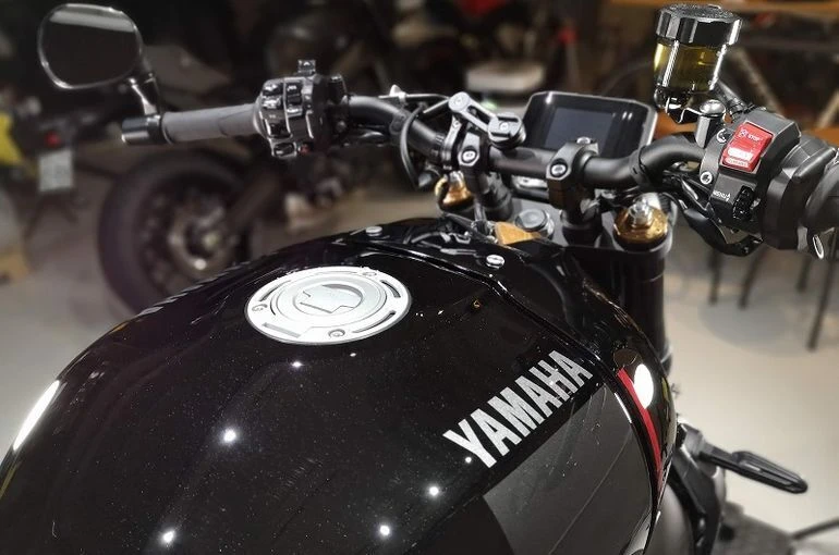 2022XSR900_205